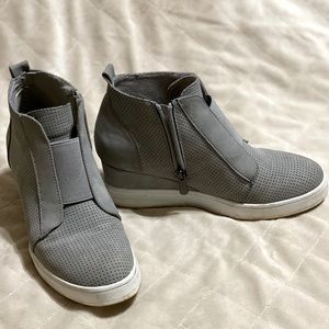 Gray wedge sneakers